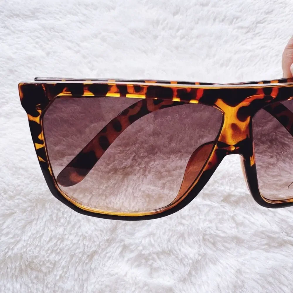 Kira Tortoise Brown & Black Oversized Sunglasses - Picture 2 of 11